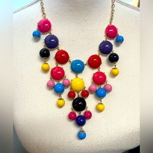 NWOT MULTI COLORED NECKLACE